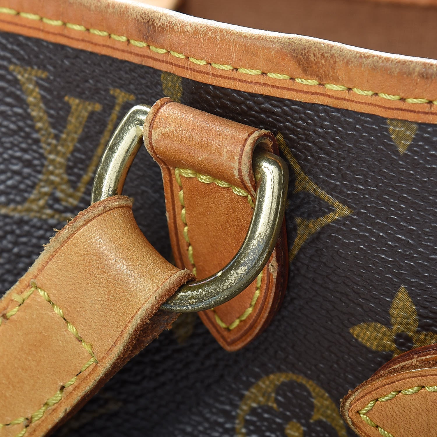 Louis Vuitton Monogram Batignolles Vertical 28 of 31