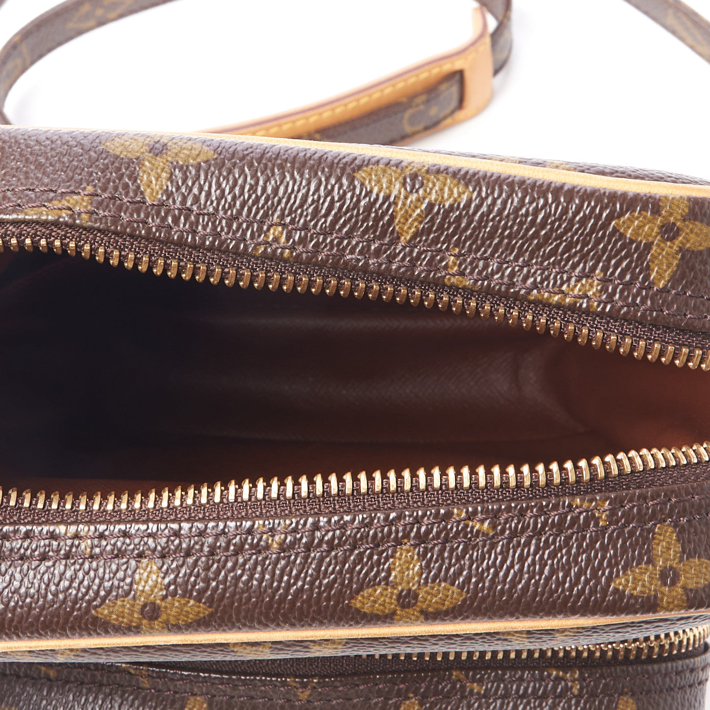 Monogram Amazone
