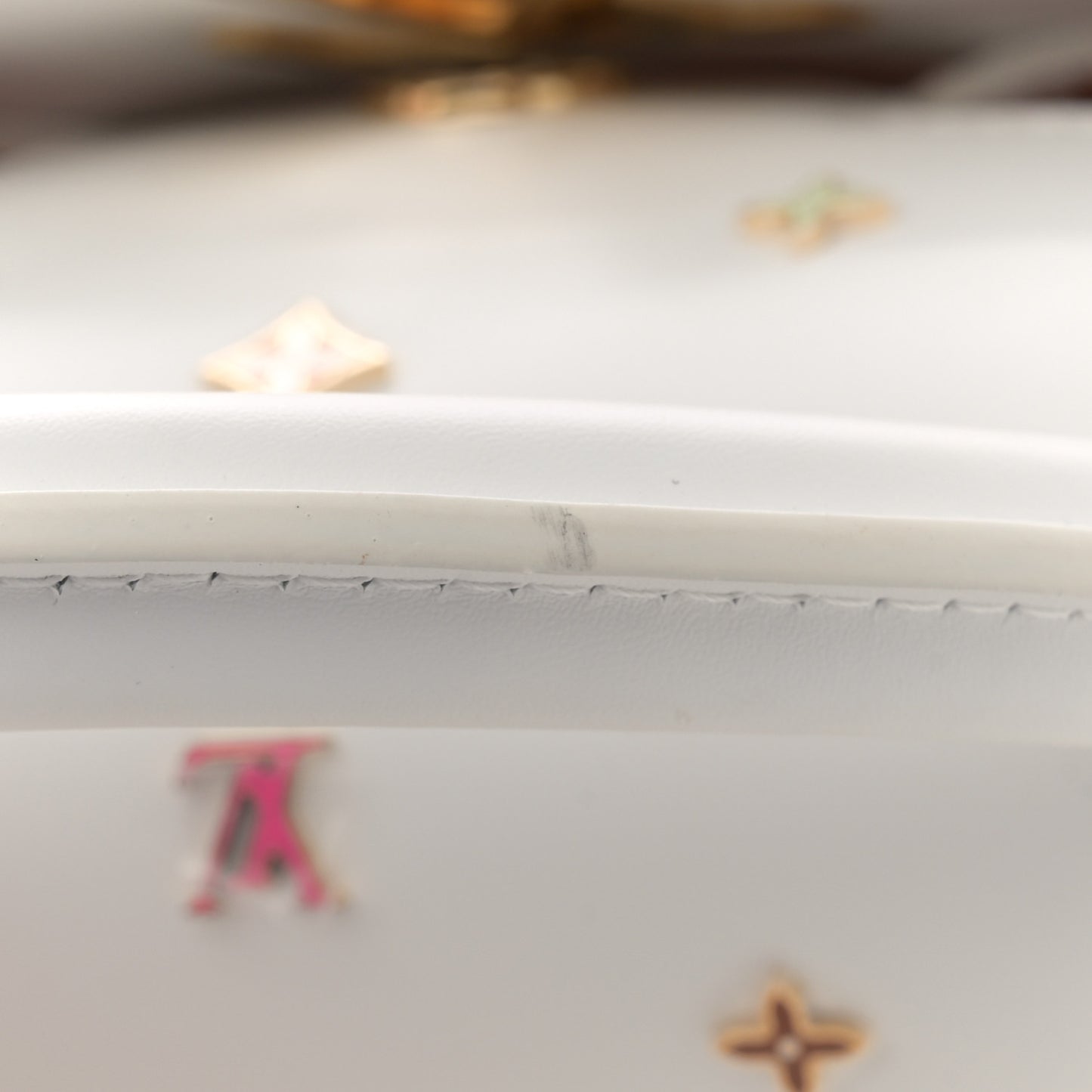 LV X TM Cowhide Mini Capucines Multicolor