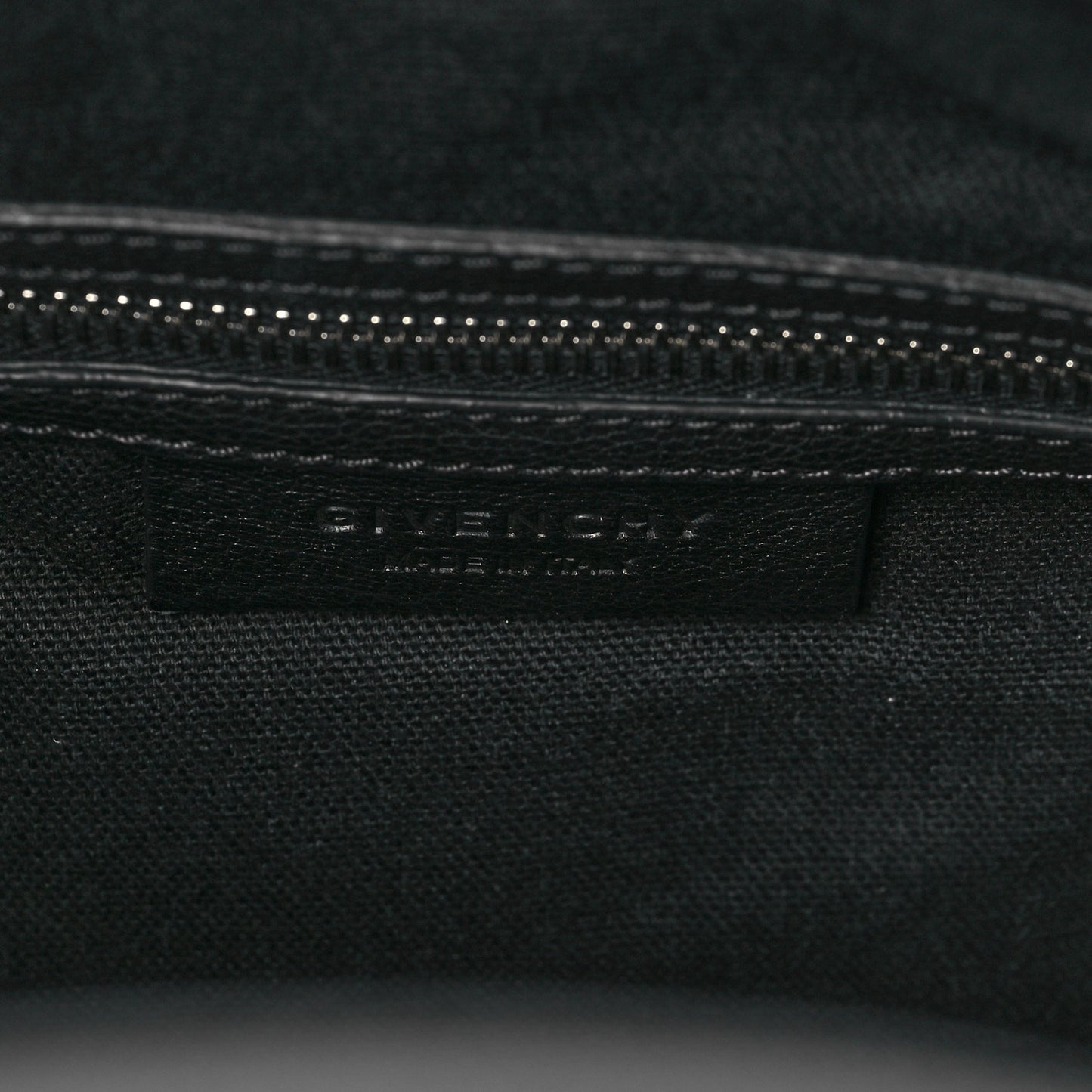 Sugar Goatskin Small Antigona Black