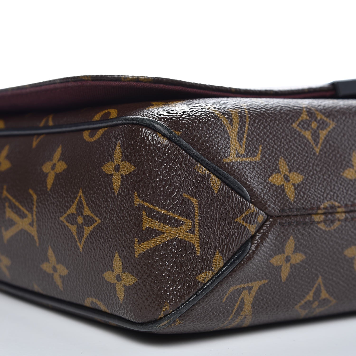 Louis Vuitton Monogram Macassar District MM 9 of 11