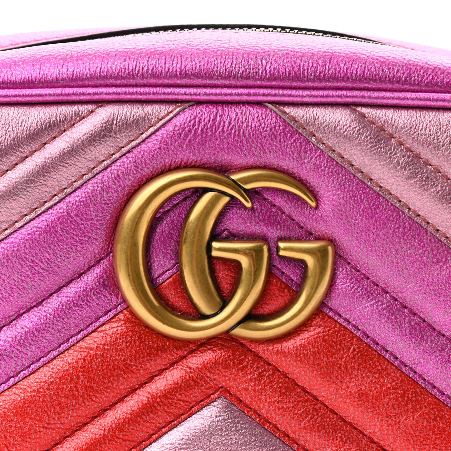 Laminated Nappa Matelasse Small GG Marmont Chain Shoulder Bag Fuxia Rosso Rosa