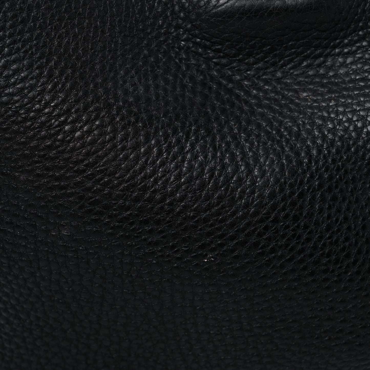 Pebbled Calfskin Large Rockstud Flip-Lock Messenger Bag Black