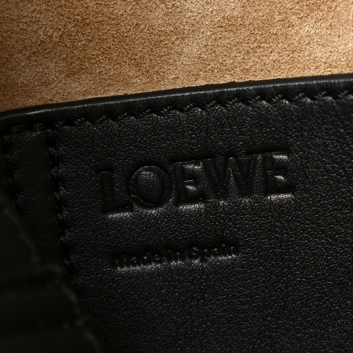 Loewe Smooth Calfski Large Woven Pebble Bucket Bag Black 6 of 10