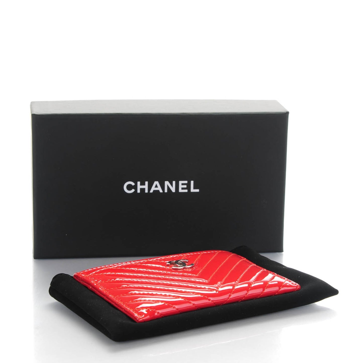 Patent Quilted Chevron Card Holder Red