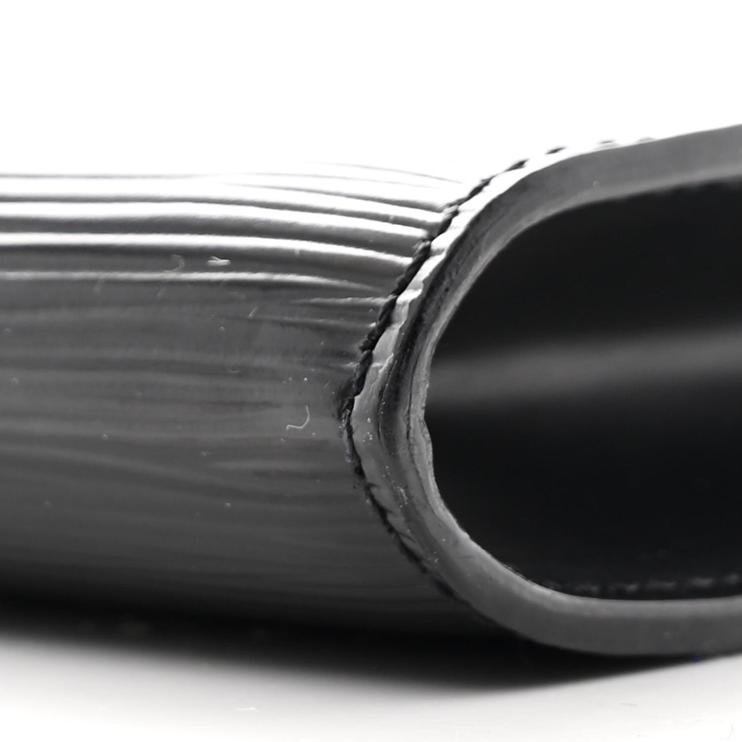 Epi Pochette Accessories 21 Black