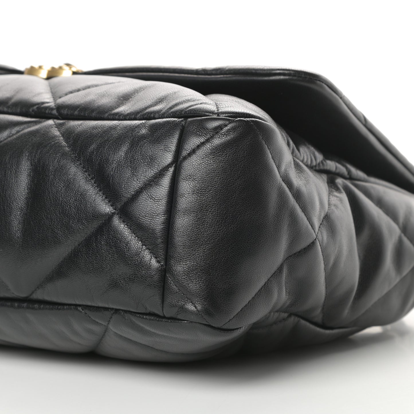 Goatskin Quilted Maxi Chanel 19 Flap Black
