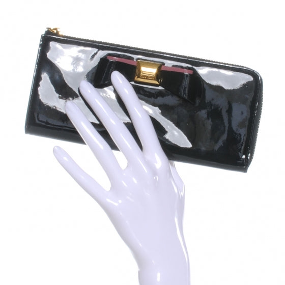 Miu Miu Patent Bow Zip Continental Wallet Black 2 of 8