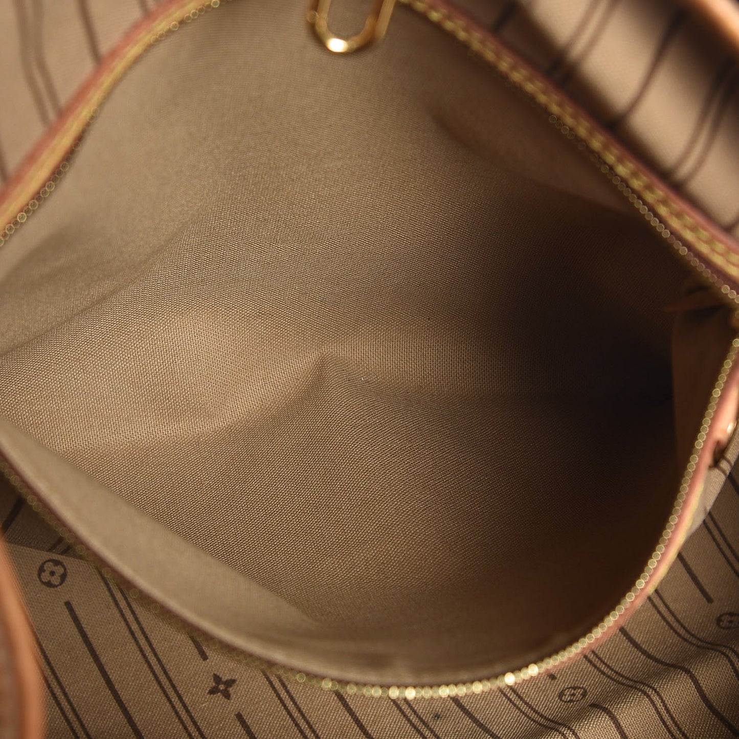 Monogram Delightful MM