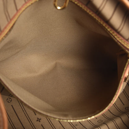 Louis Vuitton Monogram Delightful MM 8 of 8