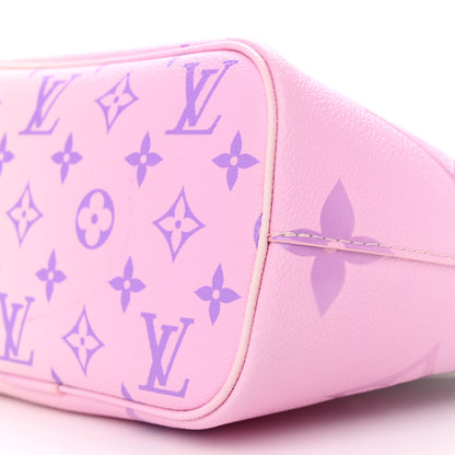 Louis Vuitton Monogram Giant Spring In The City Marshmallow Hobo PM Sunrise Pastel 9 of 11