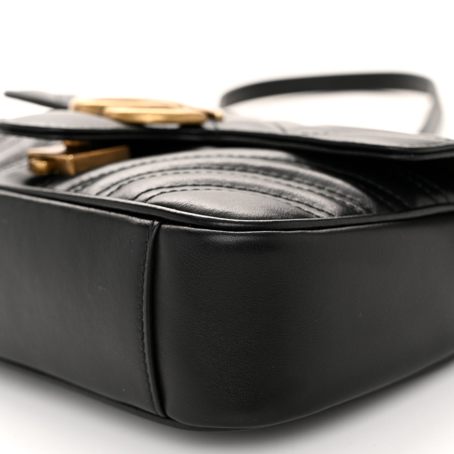 Calfskin Matelasse Mini GG Marmont Shoulder Bag Black