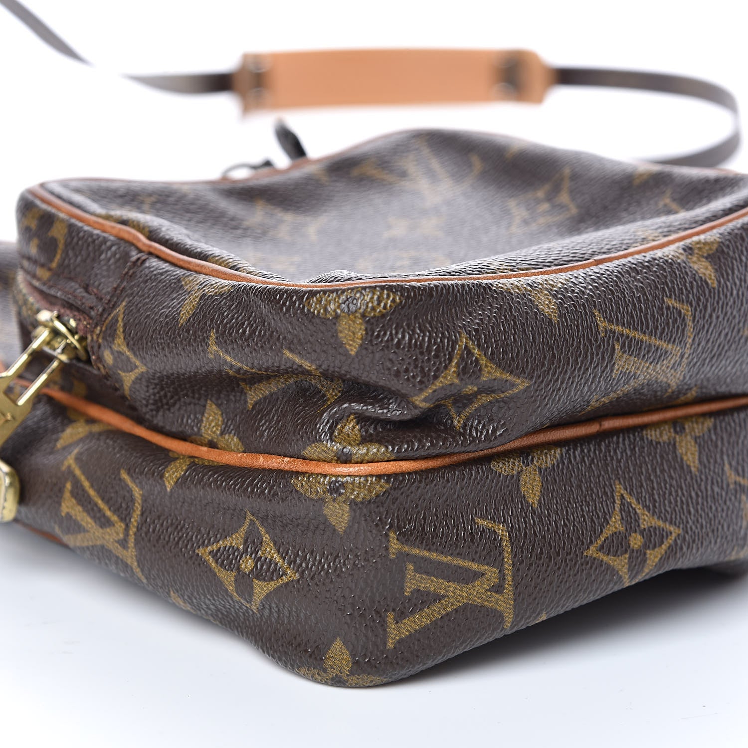 Louis Vuitton Monogram Amazone PM 7 of 12