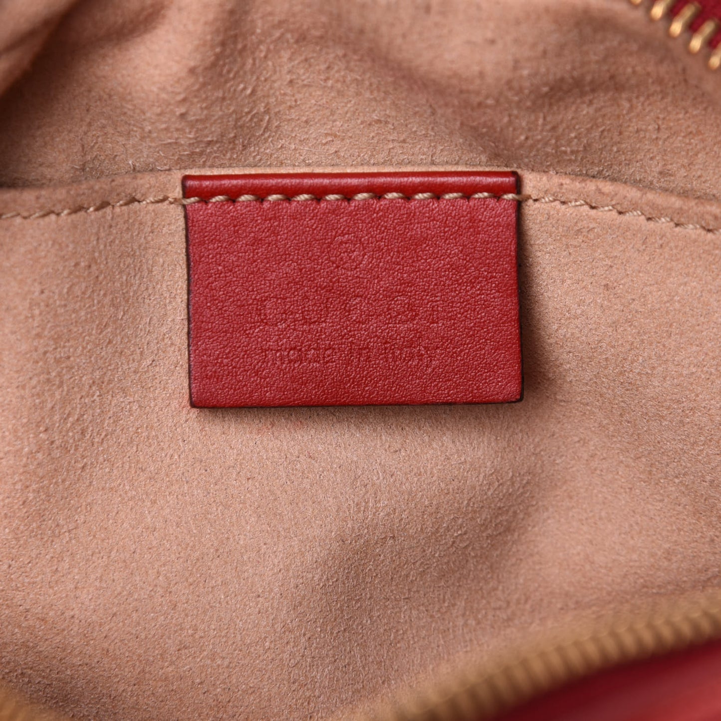 Calfskin Matelasse Mini GG Marmont Chain Shoulder Bag Hibiscus Red