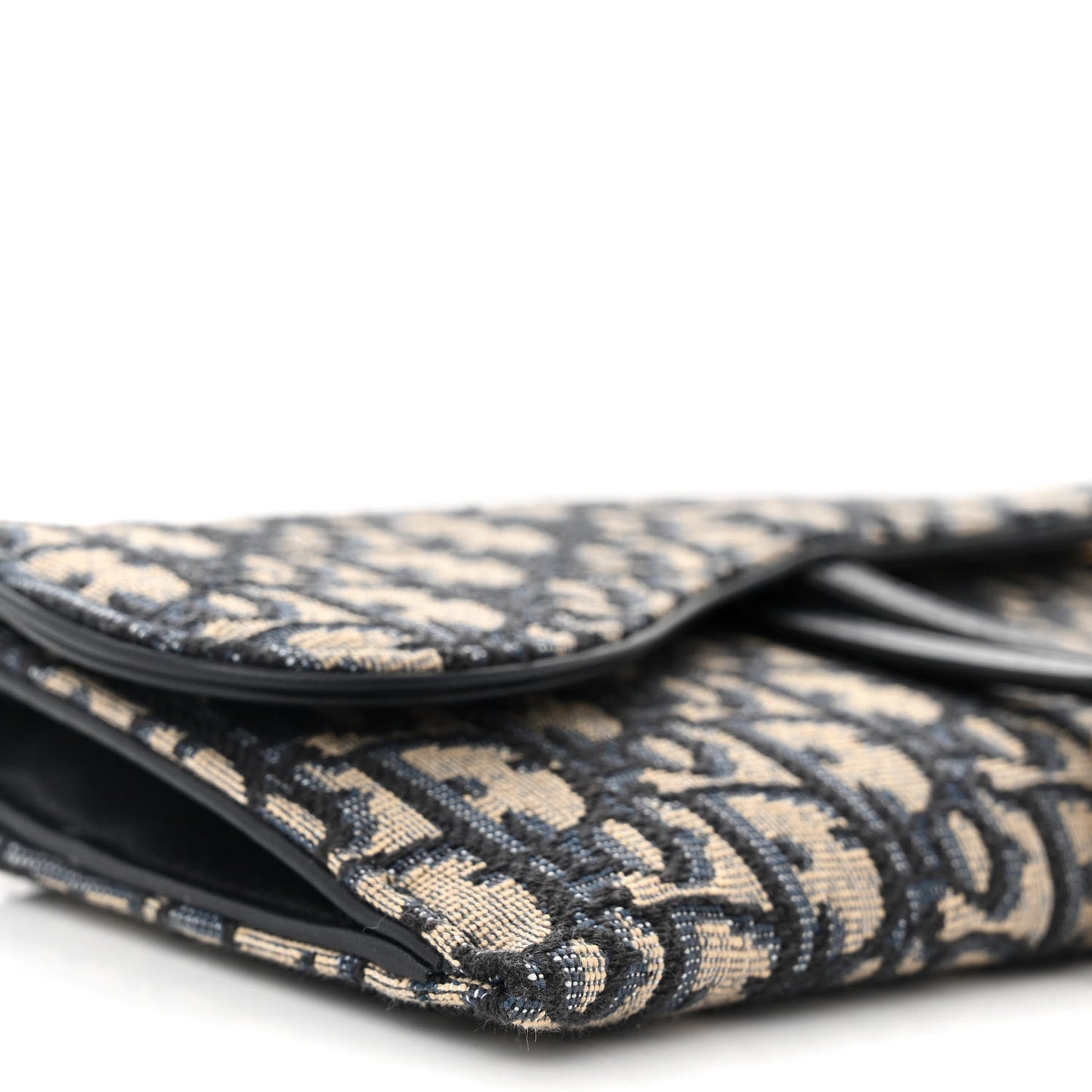 Oblique Saddle Chain Long Wallet Blue