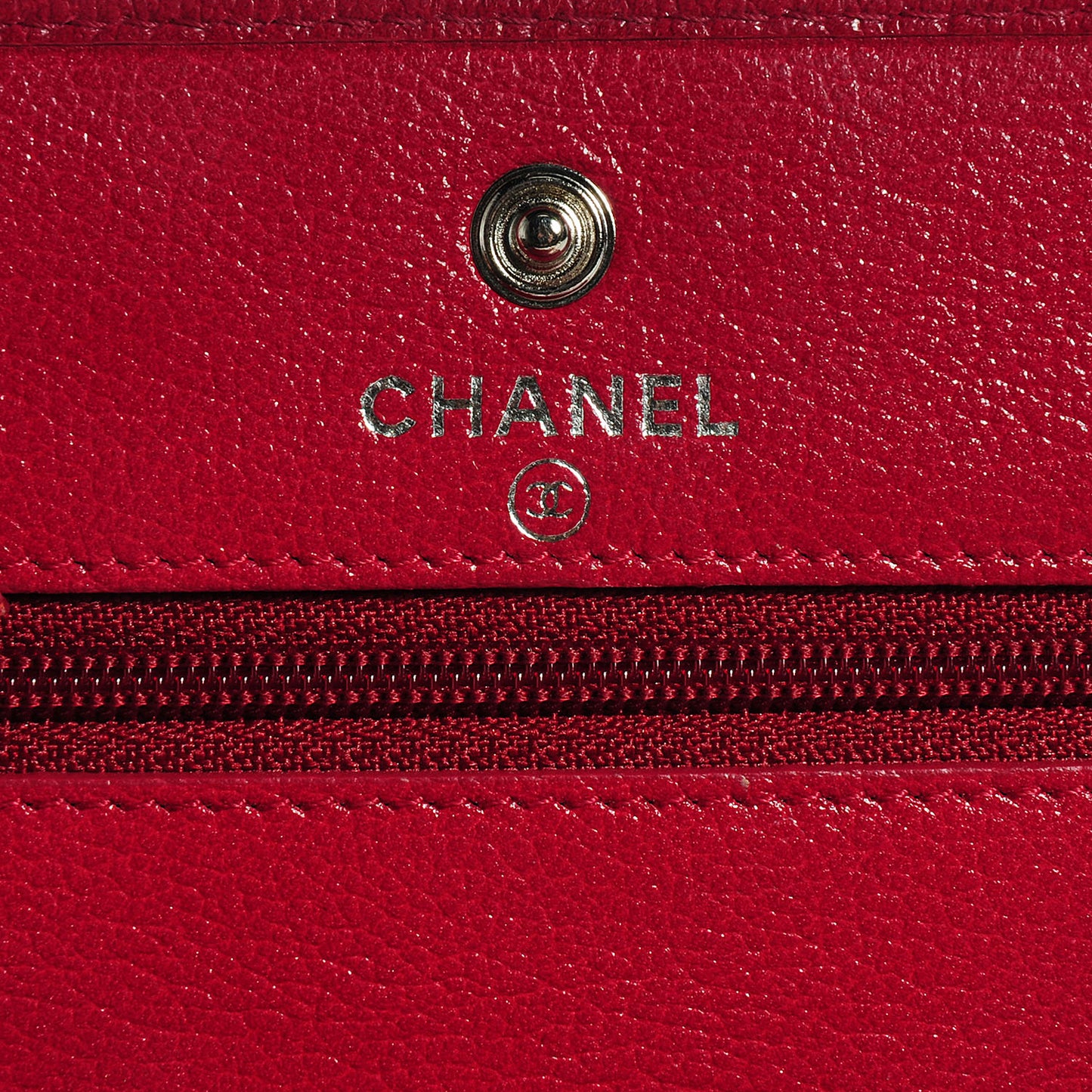 Calfskin Embossed Jacket Wallet On Chain WOC Red