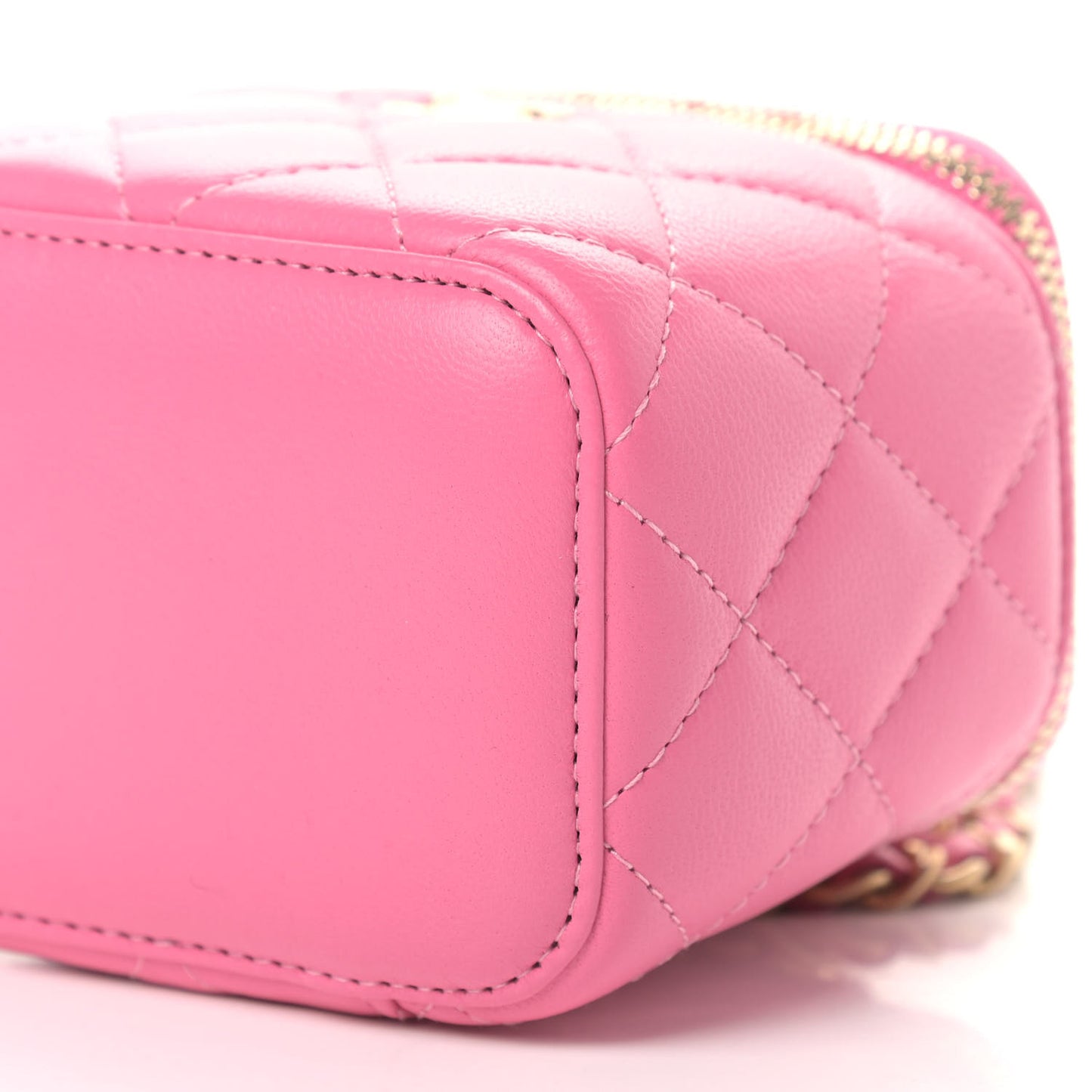 Lambskin Quilted Pearl Crush Mini Vanity Case With Chain Pink