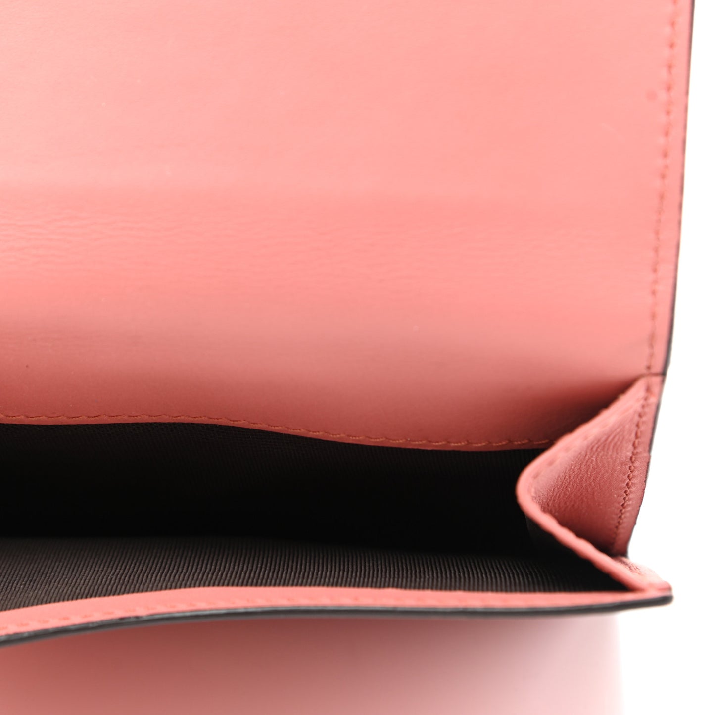 Moon Calfskin Interlocking G French Wallet Cameo Pink