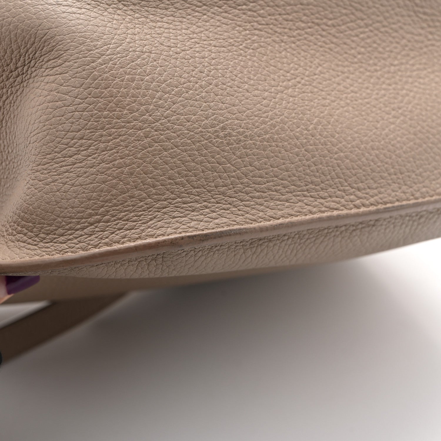 The Row Grained Calfskin Hunting Bag II Stone 13 of 15