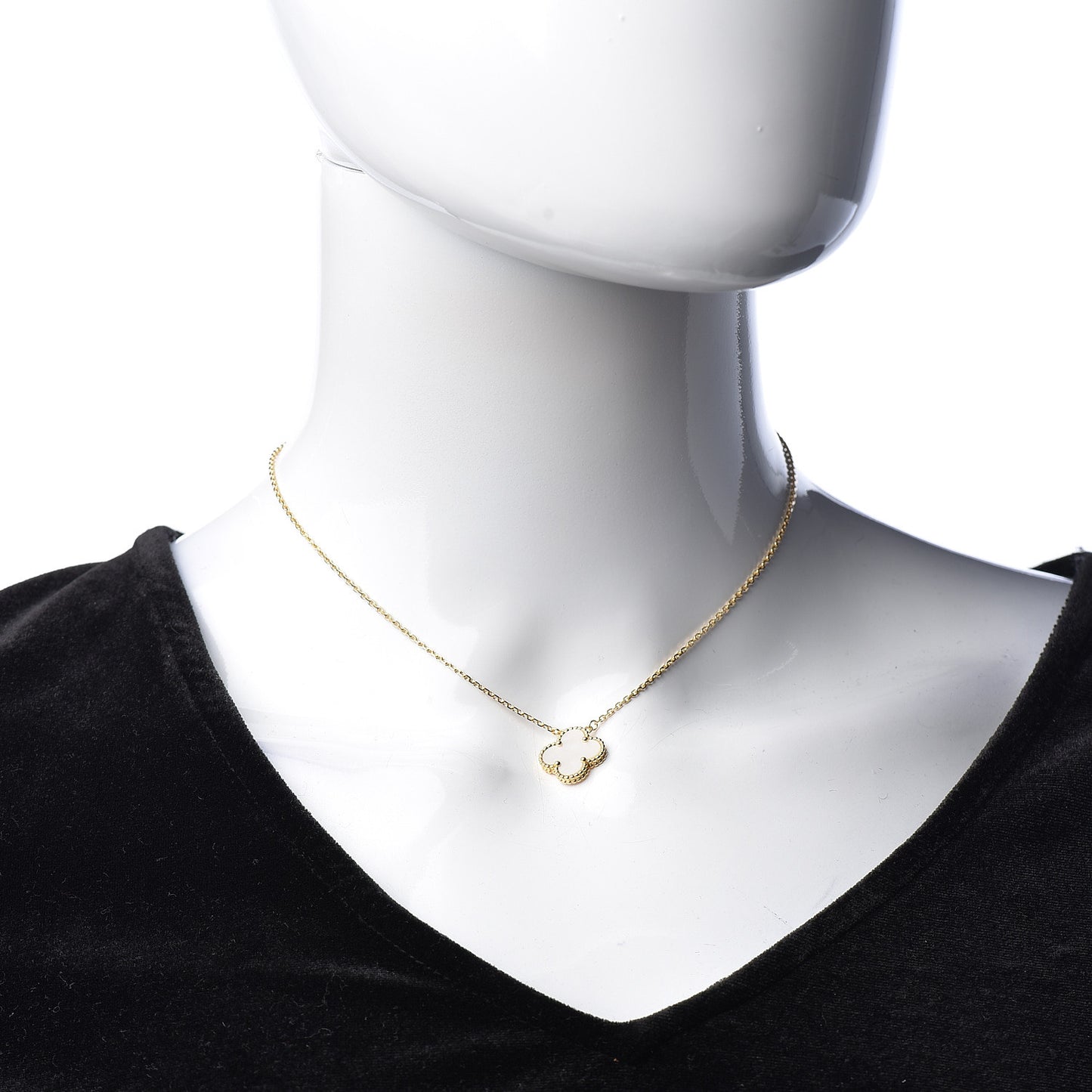 18K Yellow Gold Mother of Pearl Vintage Alhambra Pendant Necklace