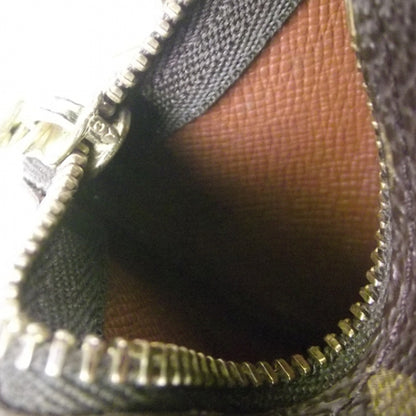 Louis Vuitton Monogram Key Pouch 7 of 7