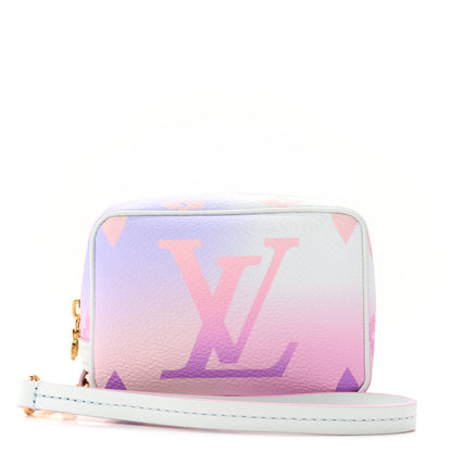 Louis Vuitton Monogram Giant Spring In The City Wapity Case Sunrise Pastel 1 of 9