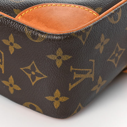 Louis Vuitton Monogram Trocadero 30 8 of 9