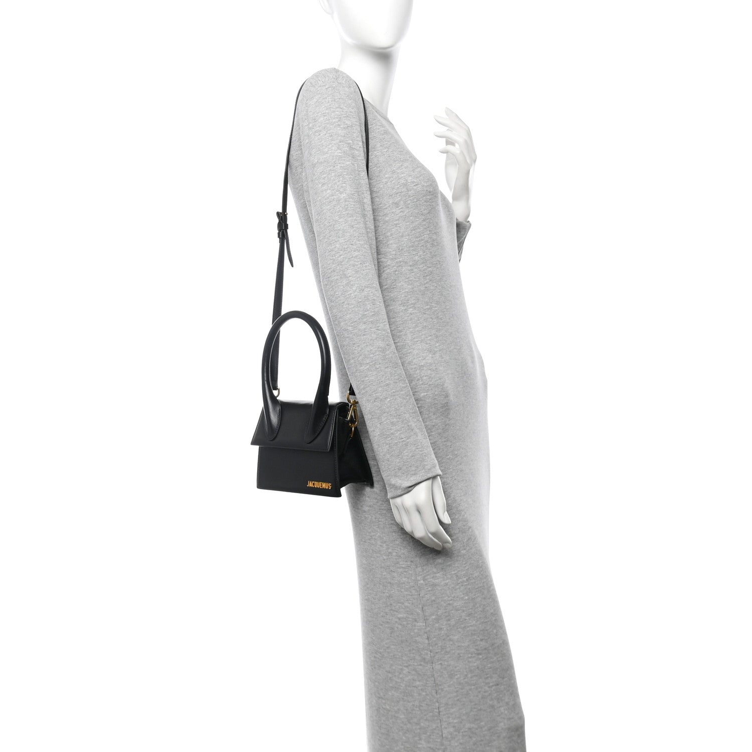 Jacquemus Smooth Calfskin Le Chiquito Moyen Black 2 of 9