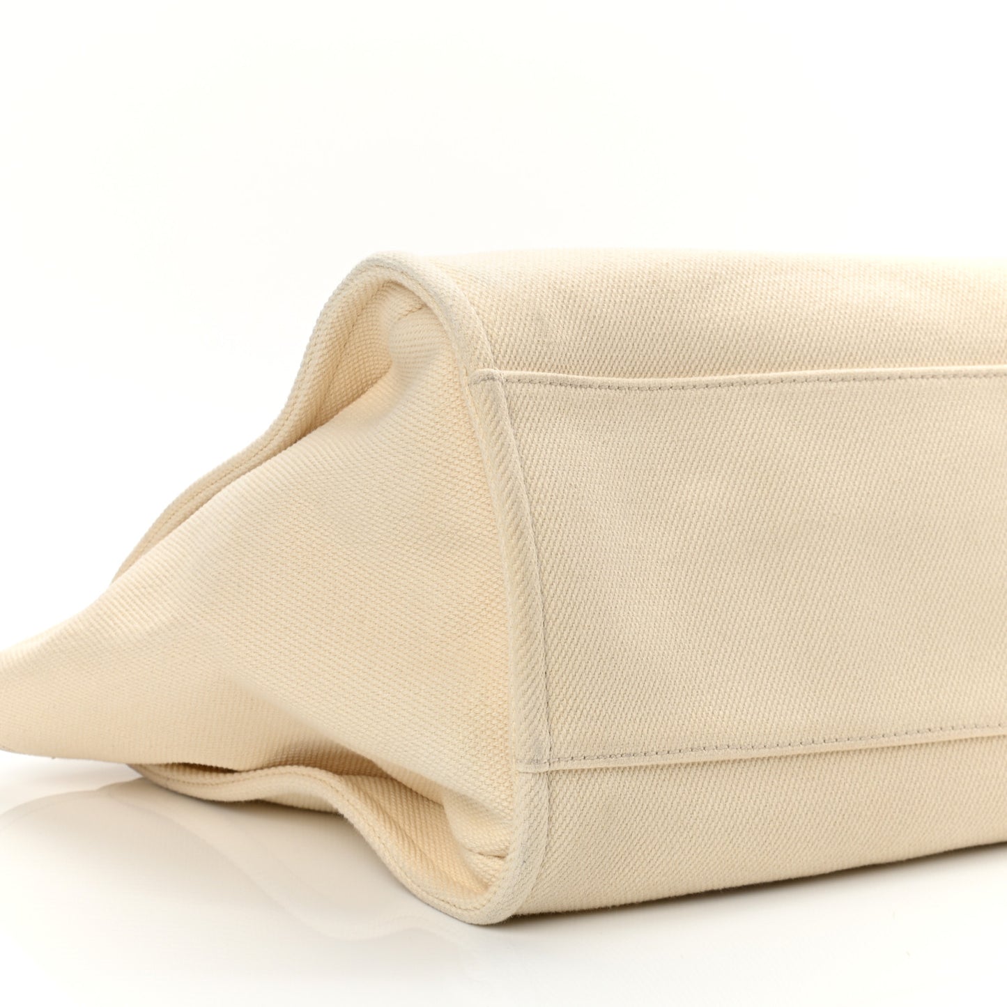Canvas Pearl Medium Deauville Tote Ecru Beige