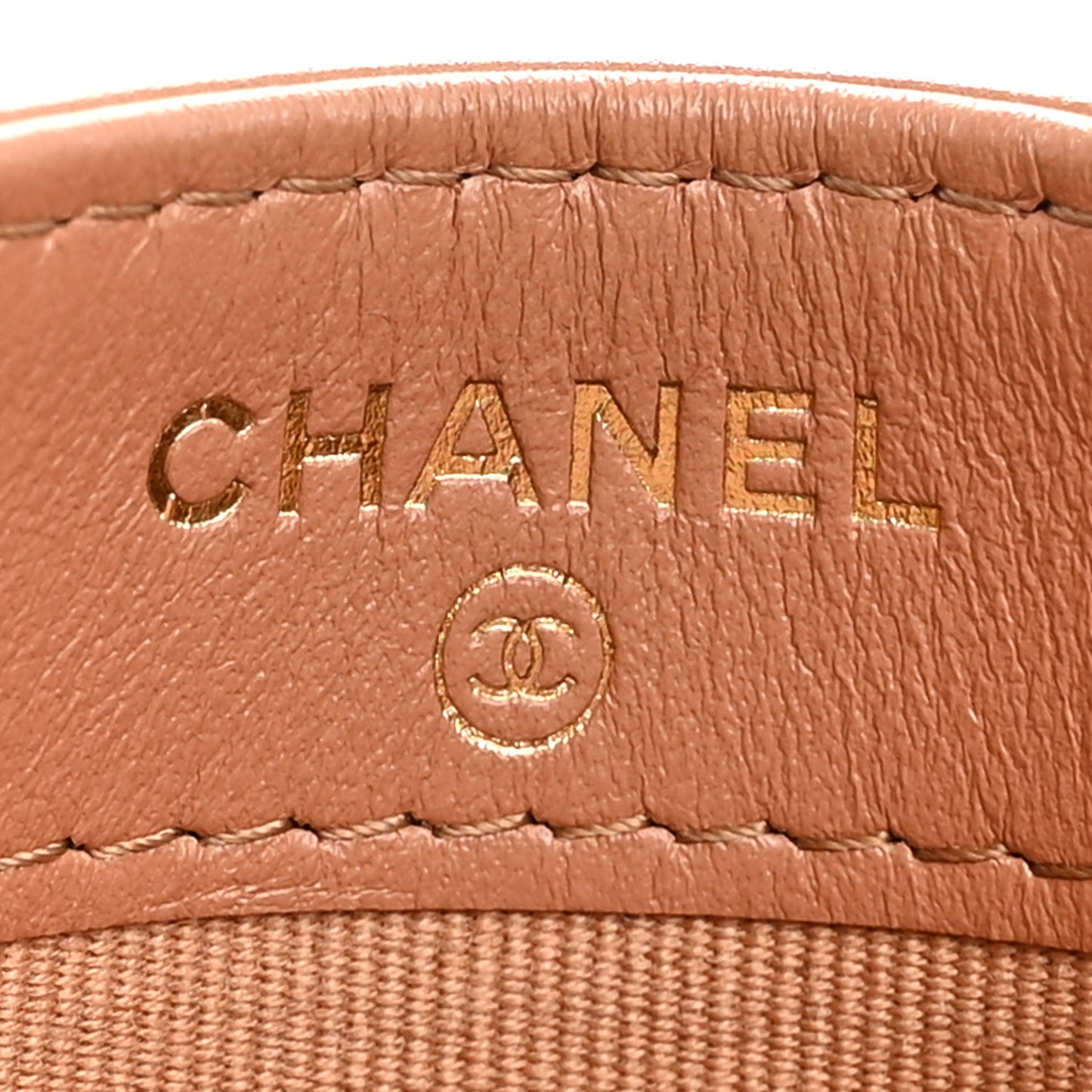 Lambskin Quilted Chanel 19 Card Holder Brown