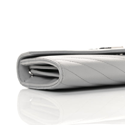 Saint Laurent Grain De Poudre Matelasse Chevron Small Monogram Chain Wallet Light Grey 29 of 36