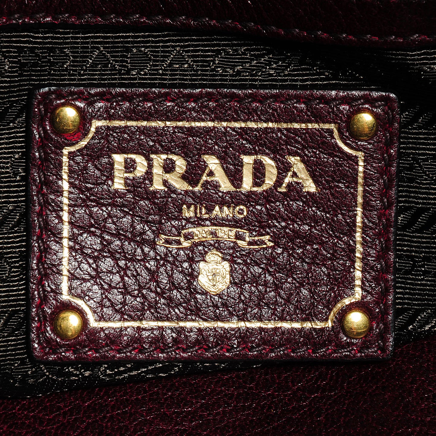 Vitello Daino Hobo Amaranto