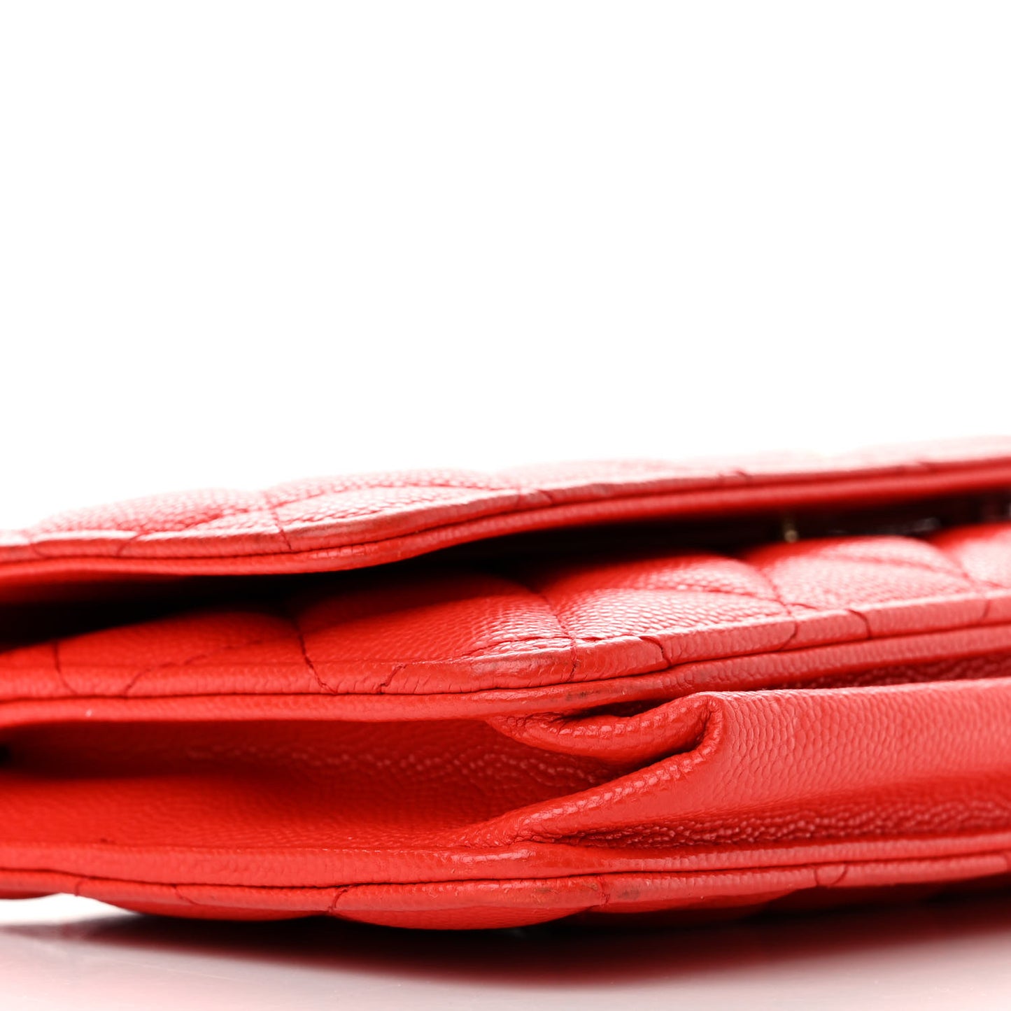Caviar Quilted Wallet On Chain WOC Red