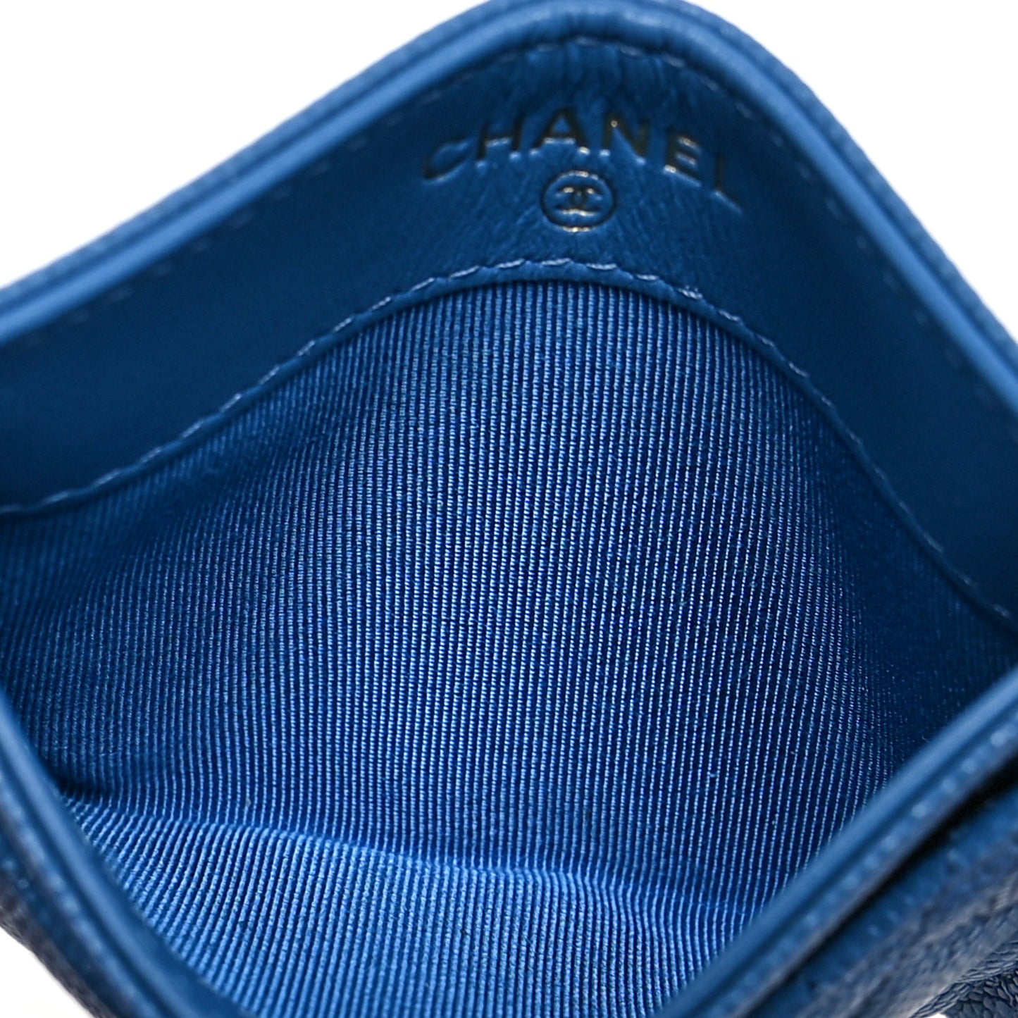 Caviar Quilted Card Holder Blue