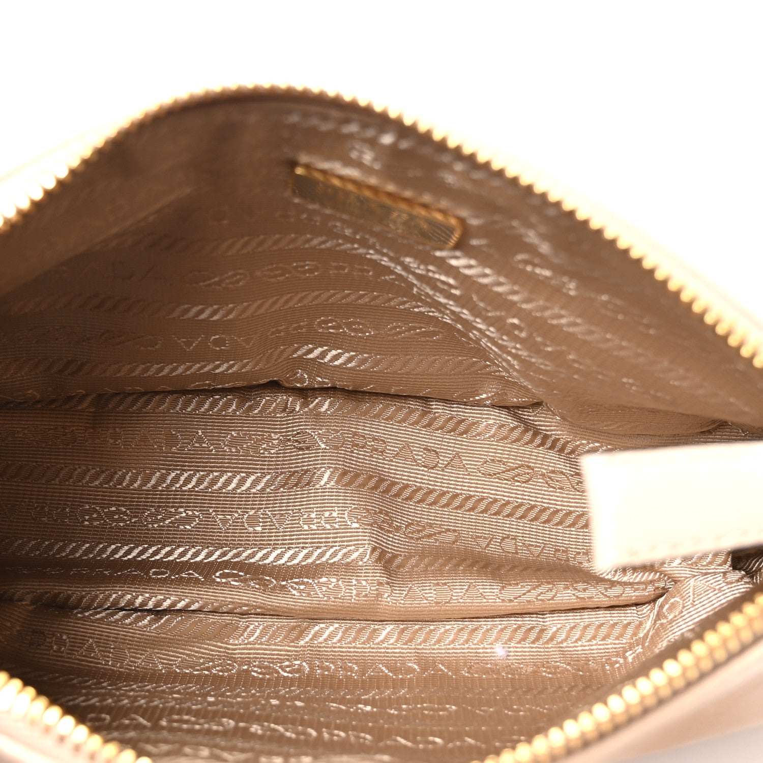 Prada Re-Nylon Spazzolato Re-Edition 2002 Shoulder Bag Deserto 5 of 9