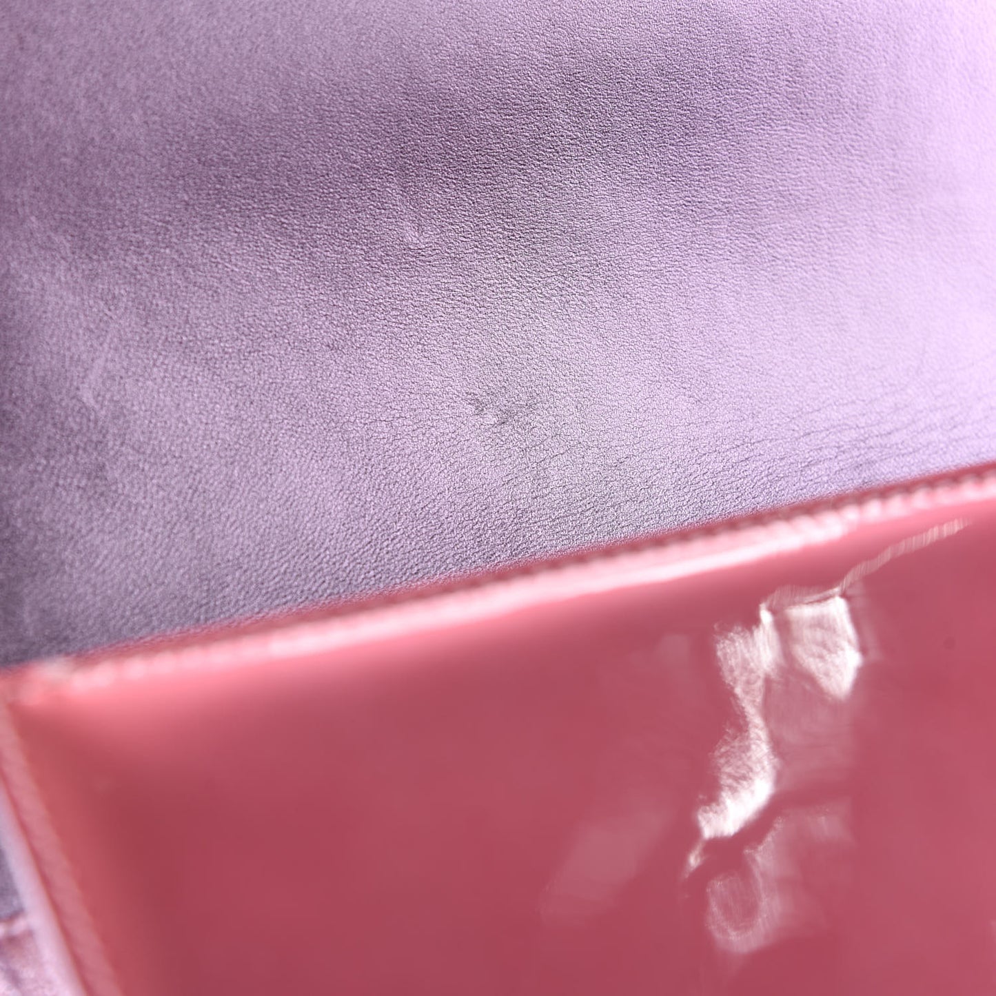 Metallic Patent Calfskin Quilted Medium Boy Flap Light Pink