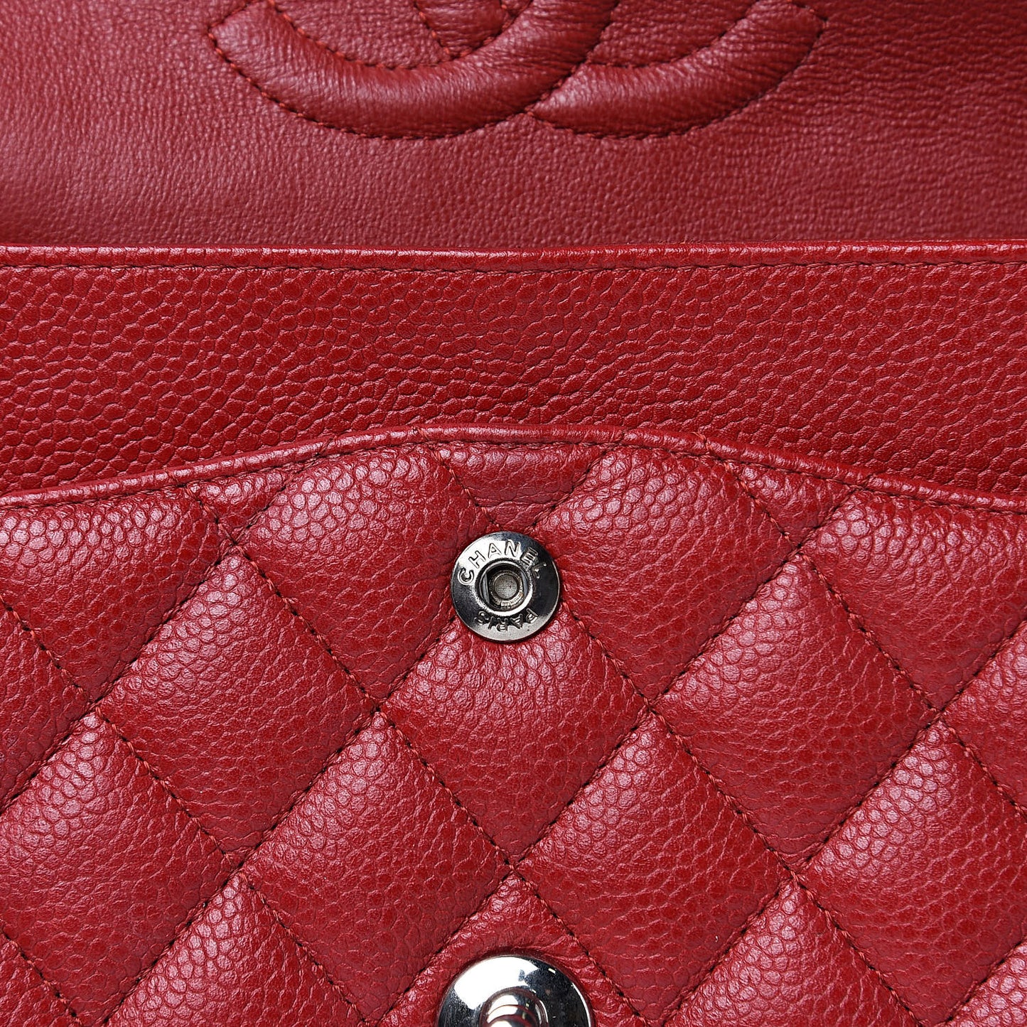 Caviar Quilted Medium Double Flap Red
