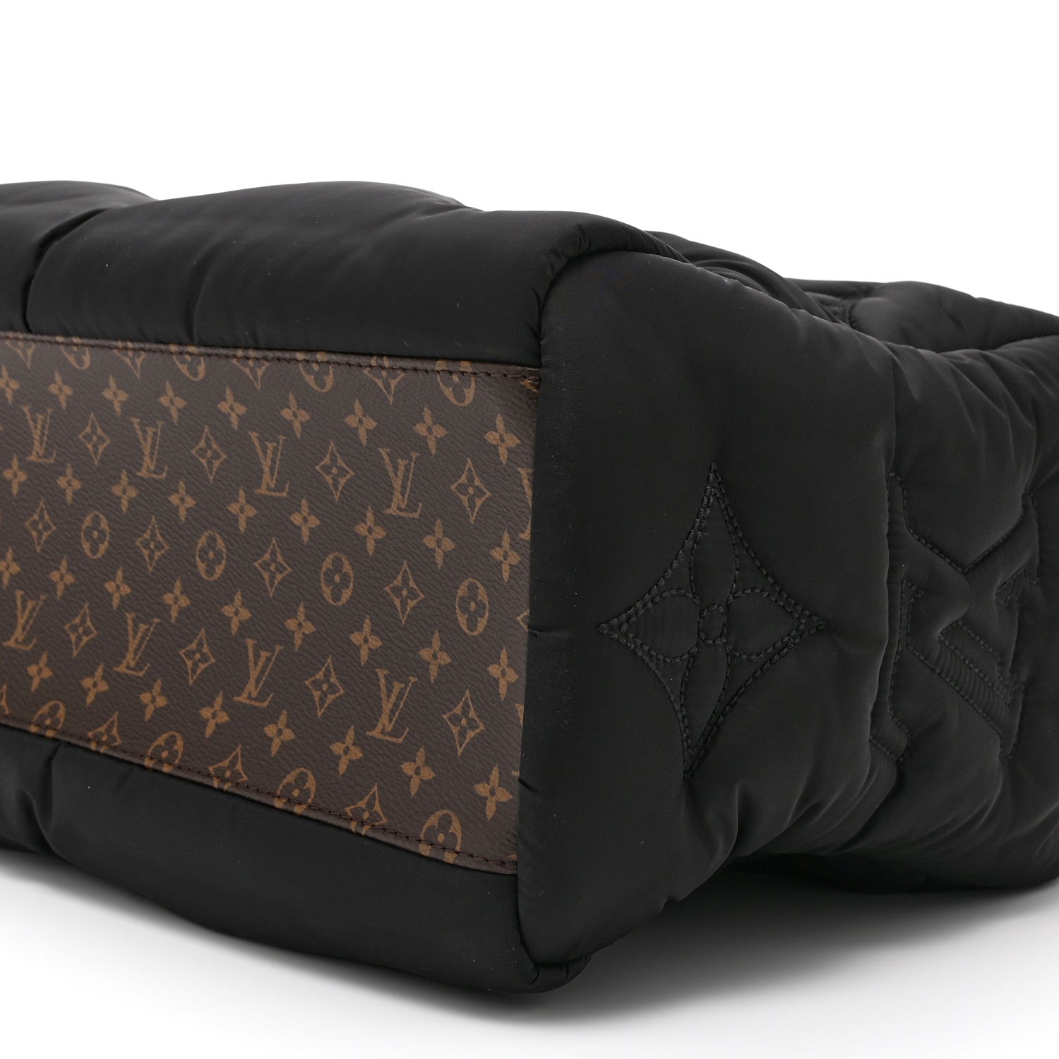 Louis Vuitton Econyl Monogram Pillow Giant Onthego MM Black 9 of 9