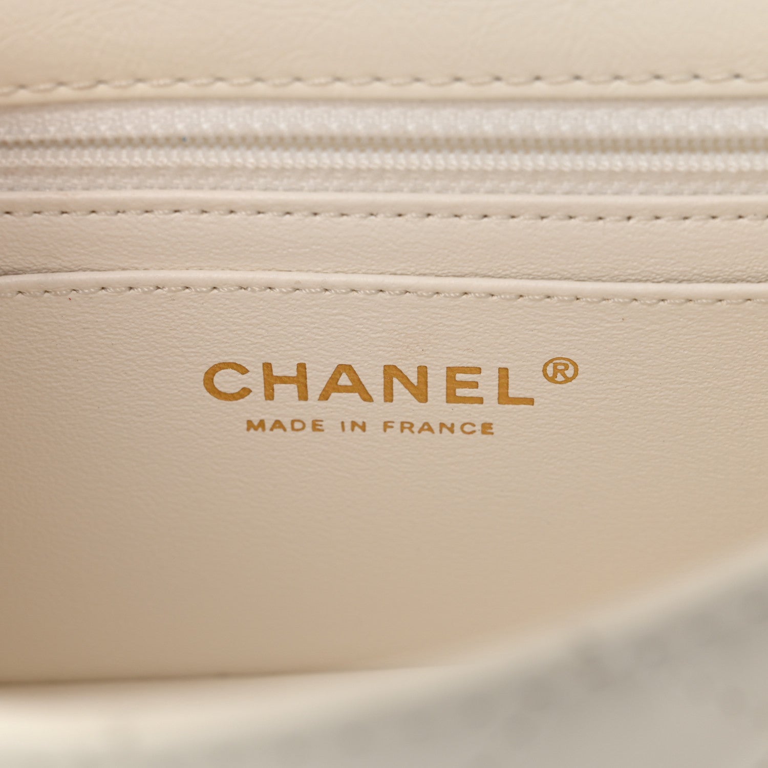 Chanel Aged Calfskin Quilted 2.55 Reissue Mini Flap White 6 of 10