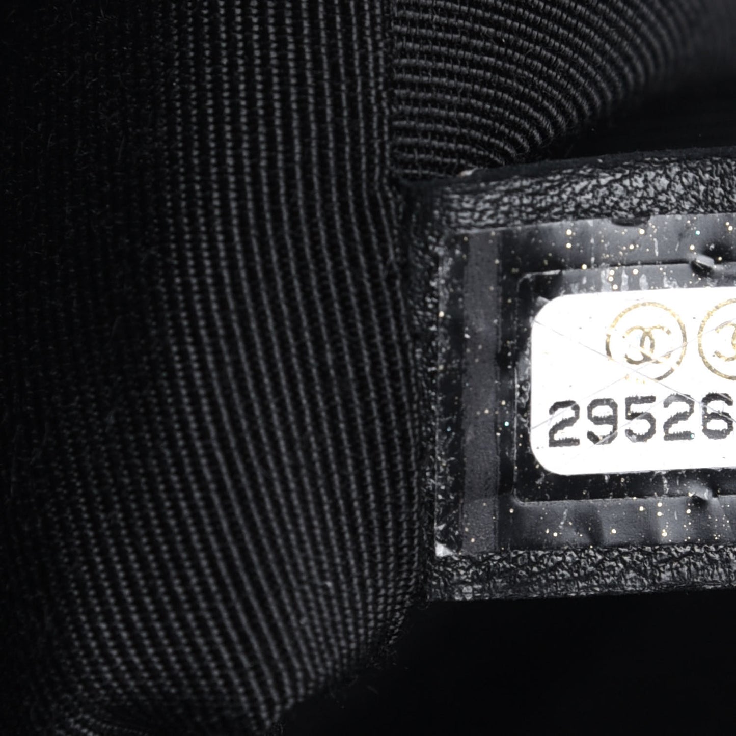 Caviar Quilted New Medium Boy Flap Black