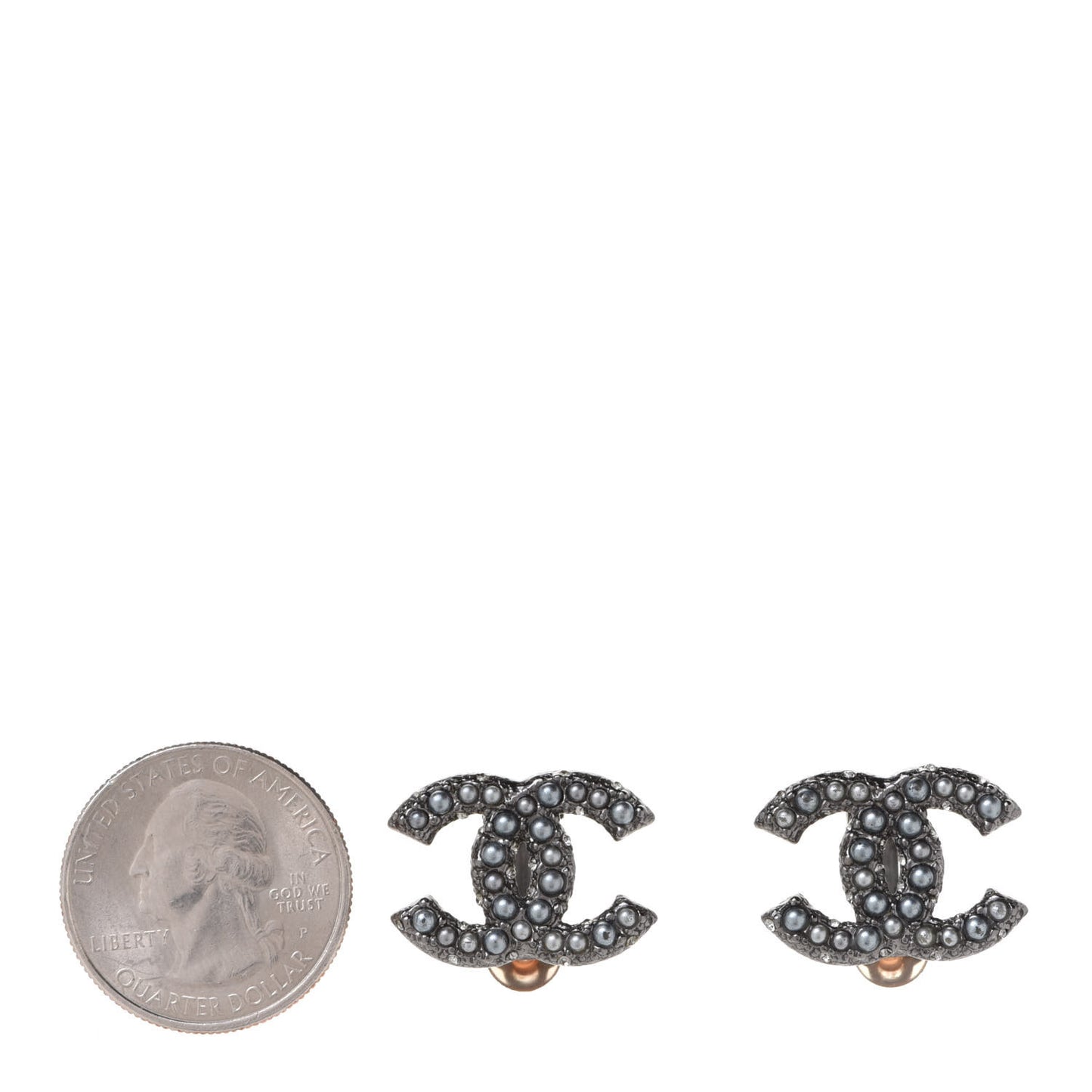 Ruthenium Pearl CC Clip On Earrings Grey