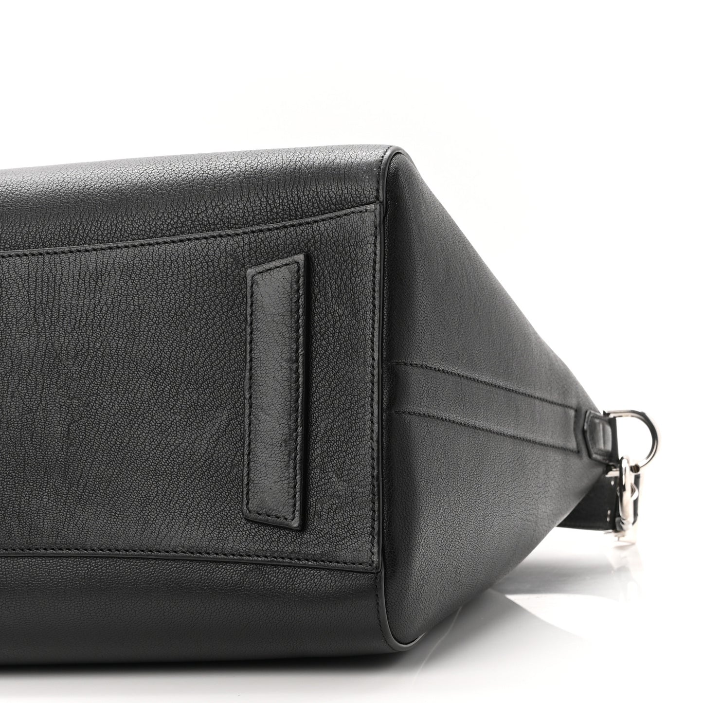 Sugar Goatskin Medium Antigona Black