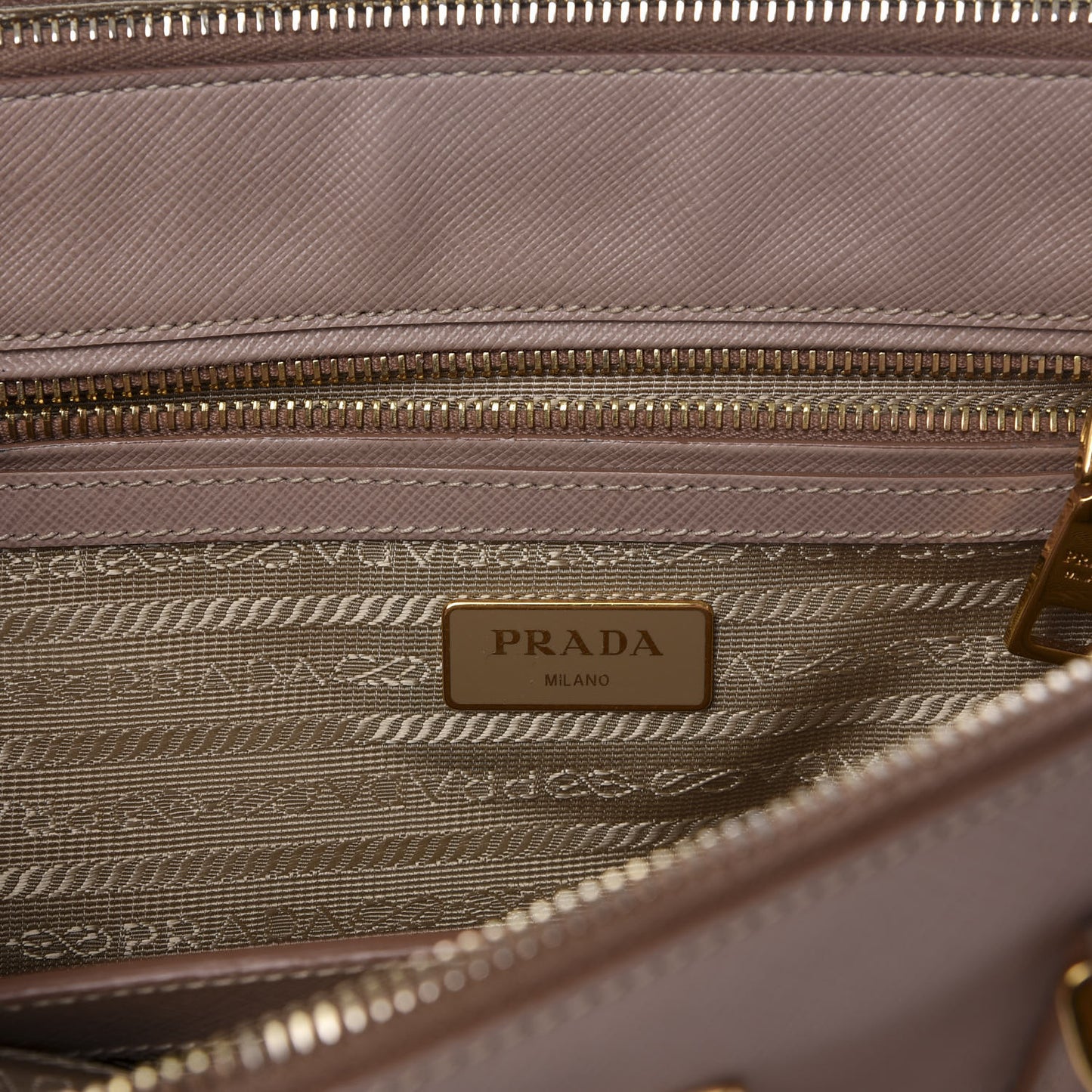 Saffiano Small Galleria Double Zip Tote Cammeo