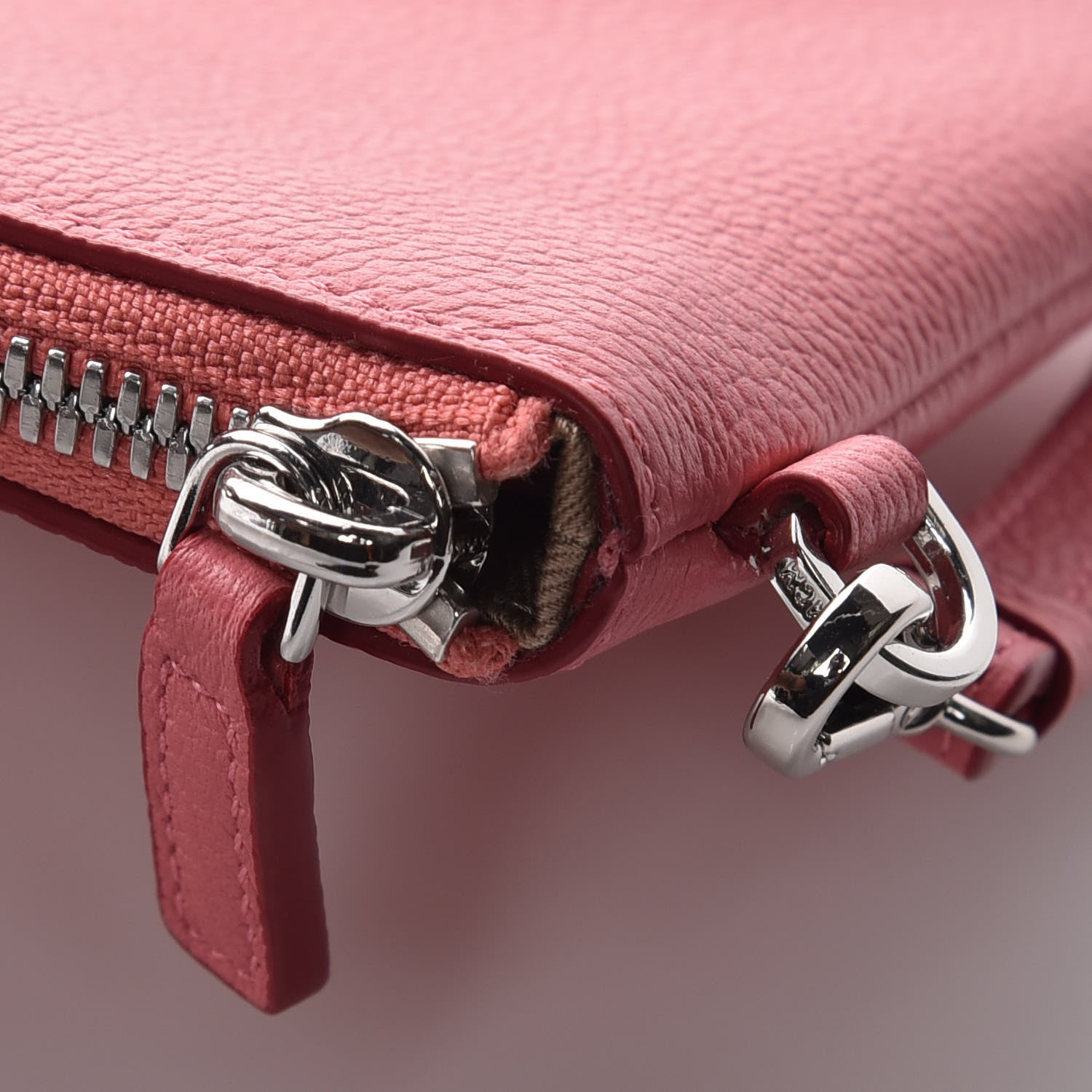 MCM Calfskin Milla Tech Pouch Pink 8 of 13