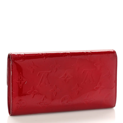Louis Vuitton Vernis Sarah Wallet Pomme D'Amour 3 of 8