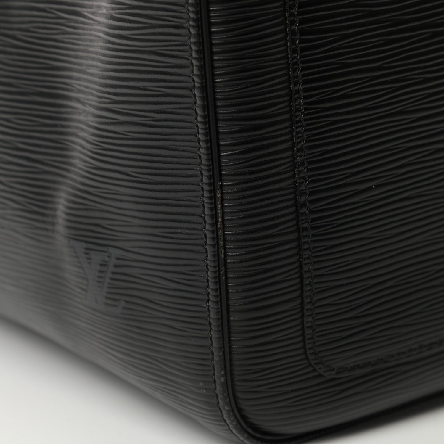 Louis Vuitton Epi Keepall 45 Black 12 of 17