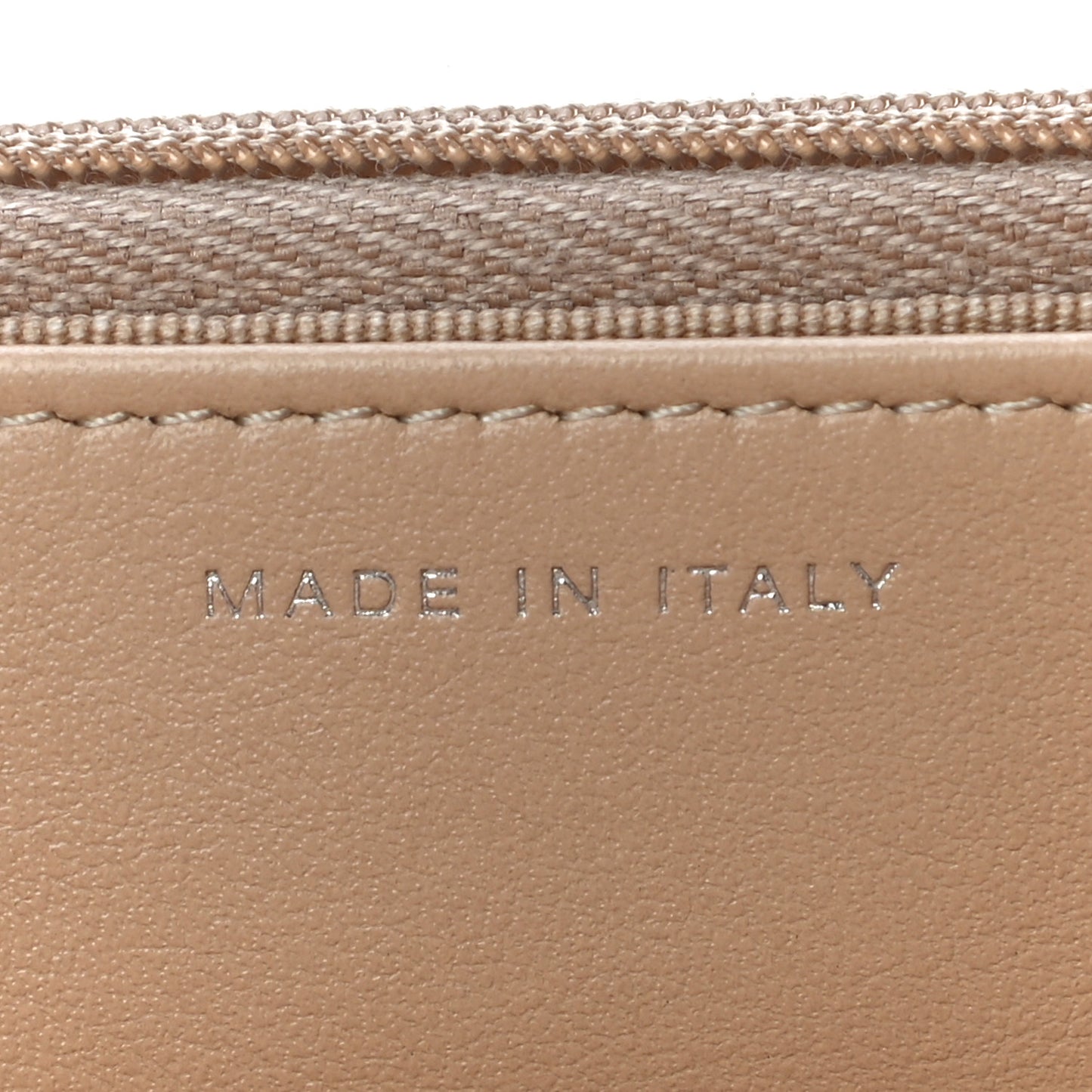 Caviar Quilted Wallet On Chain WOC Beige