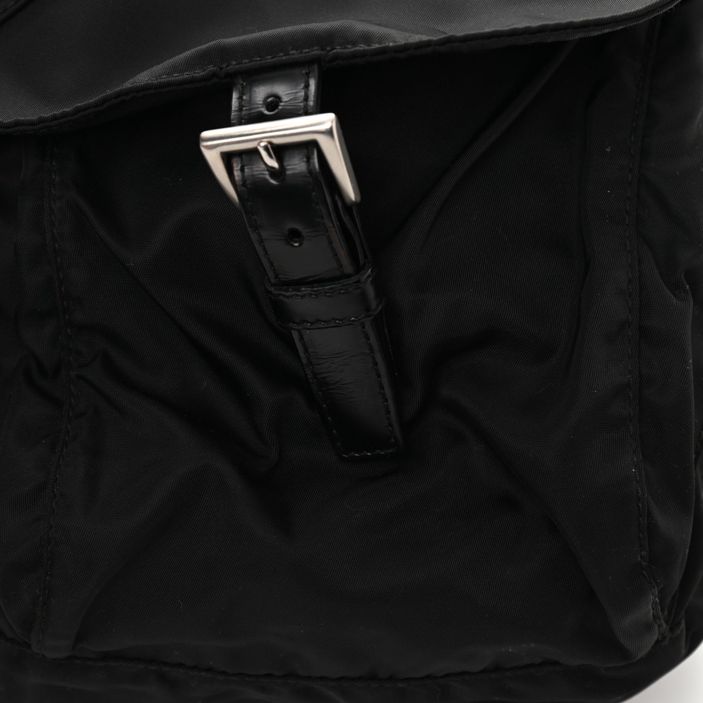 Nylon Vela Messenger Bag Black