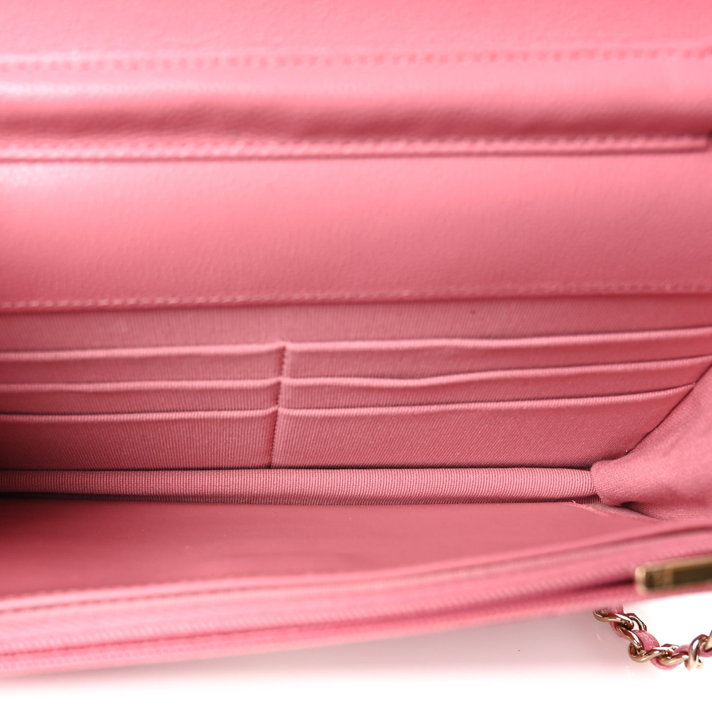 Caviar Quilted Wallet on Chain WOC Light Pink