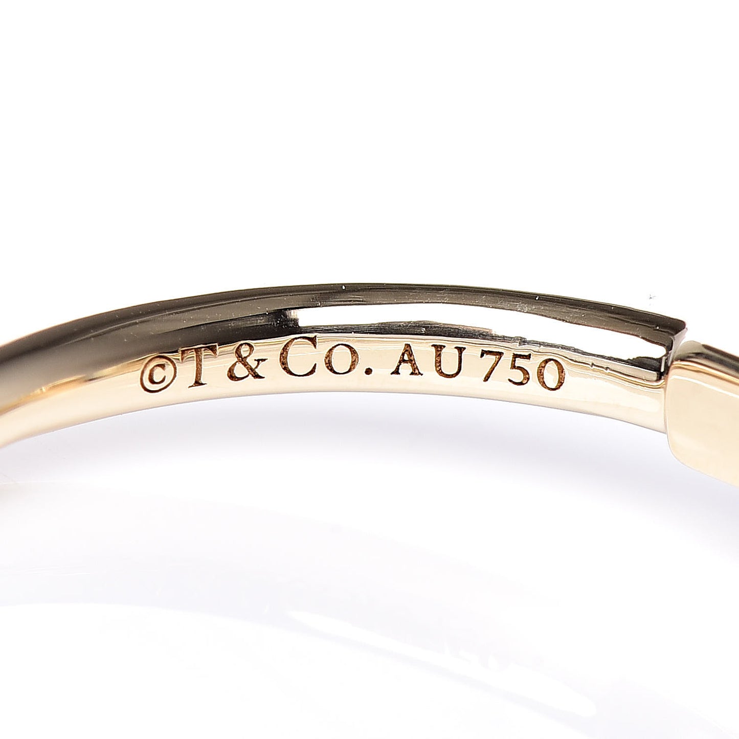 18K Yellow Gold T Wire Ring 47 4